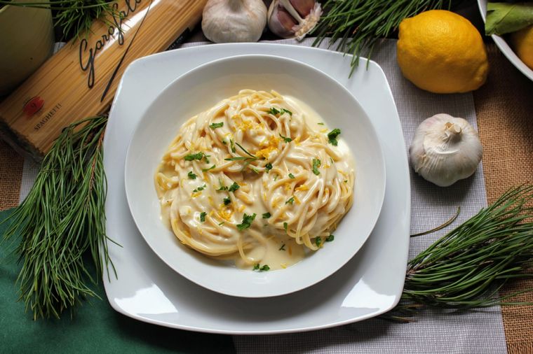 El plato perfecto para una comida sin esfuerzo. Foto: cocinandoconlaschachas