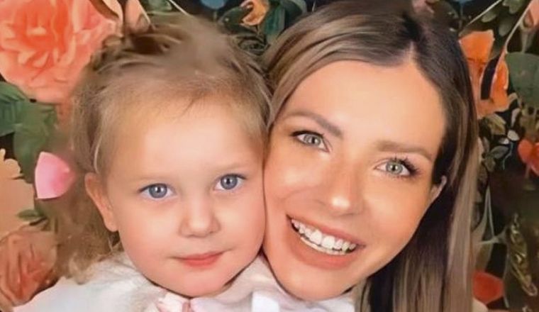 La China se mostró con su pequeña Suárez subió varias fotos con Magnolia