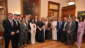 Jorge Macri junto a los nuevos integrantes de la Legislatura porteña