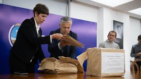 La ministra de Energía, Jimena Latorre; y el gobernador Alfredo Cornejo.&nbsp;