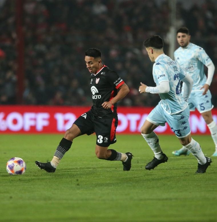 Racing visita a Instituto en Alta Córdoba