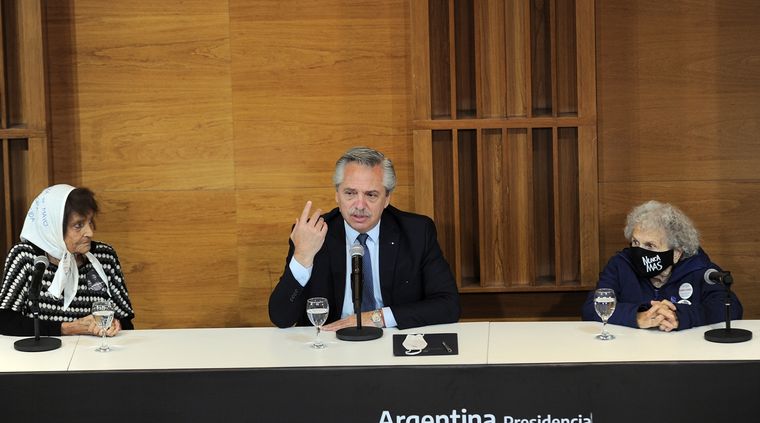 El acto de Alberto Fernández fue respetado parcialmente por La Cámpora. Foto: TELAM