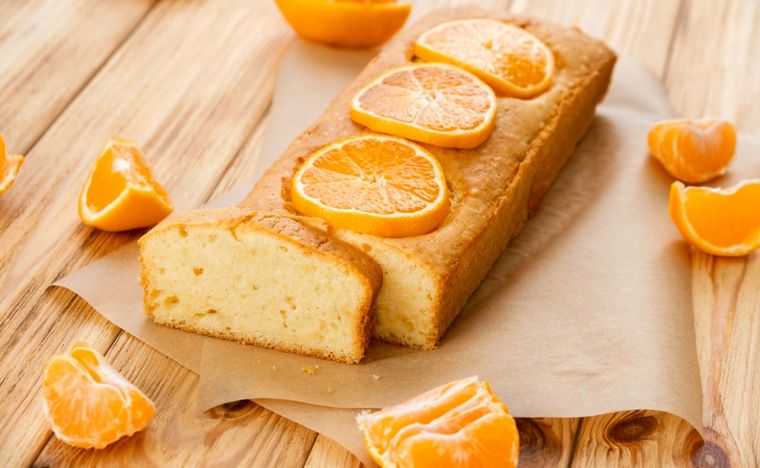 Bizcocho de naranja y zanahoria Una receta sencilla y en pocos pasos para sorprender a tu familia. Foto: Shutterstock