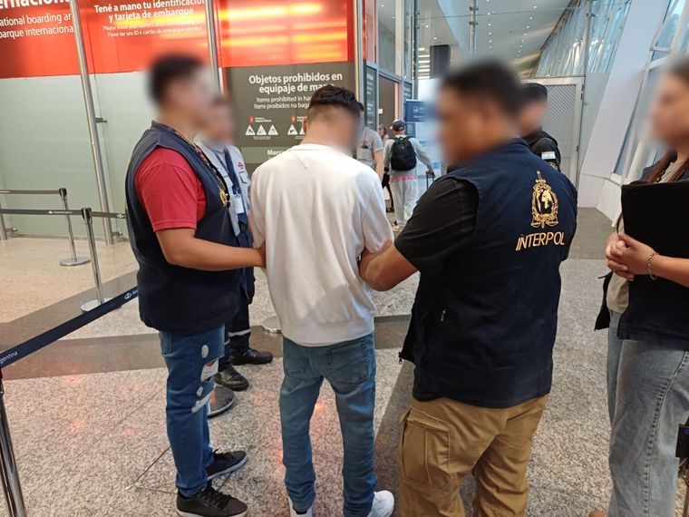 Tenía pedido de captura de Interpol.