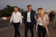 El intendente de Lavalle Roberto Righi (izquierda), el ministro Katopodis y Anabel Fernández Sagasti. Foto: Maximiliano Ríos / MDZ