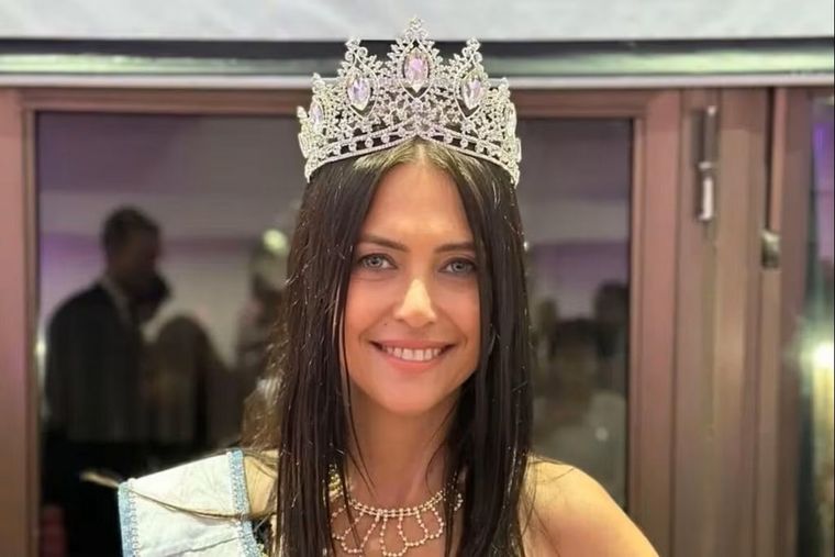 La abogada y periodista Alejandra Rodríguez fue coronada Miss Universo Buenos Aires en el evento celebrado en La Plata Foto: Alejandra Rodríguez
