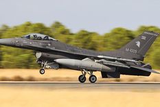 Estos aviones fueron comprados a Dinamarca Foto: NA