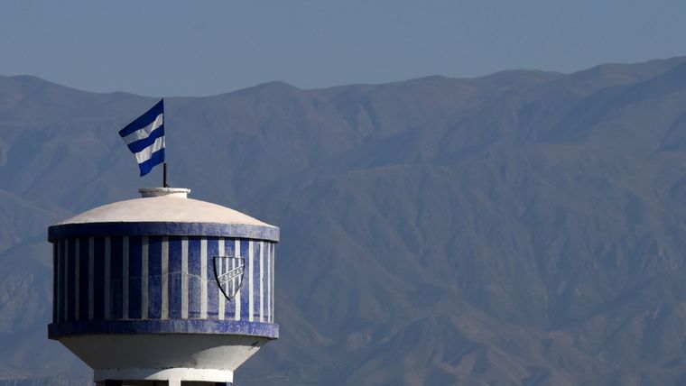 El tanque, ícono del Feliciano Gambarte. El tanque, ícono del Feliciano Gambarte.