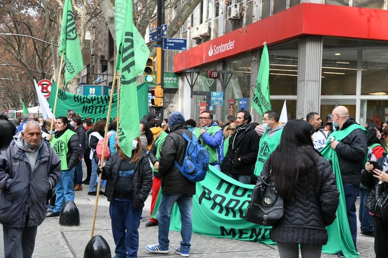 Nueva marcha de ATE Foto: Alfredo Ponce/ MDZ