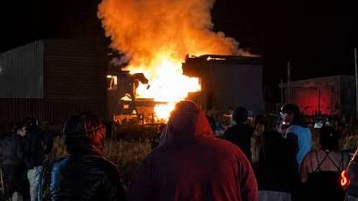 Tragedia en Santa Cruz: explotó una casa por una pérdida de gas y murieron un bebé y un adulto mayor