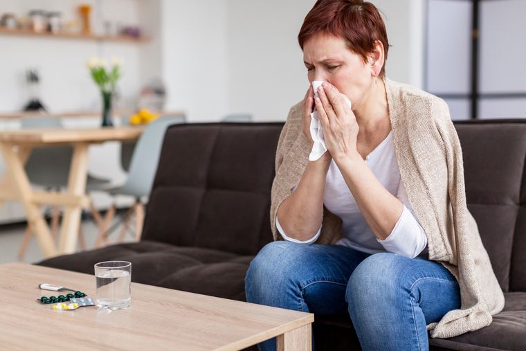 Las víctimas fatales por influenza este año suman 136, frente a los 52 fallecidos que se registraron en el mismo lapso durante el 2023. Foto: Freepik