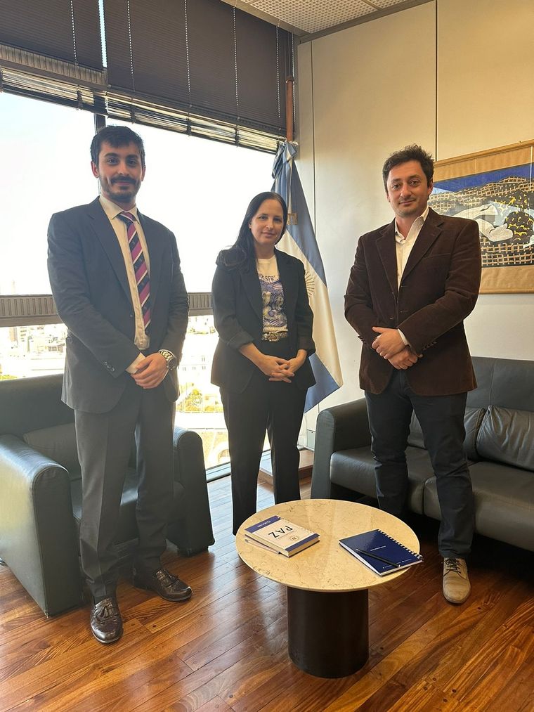 El encuentro de la Cámara de Comercio sureña y la Cancillería argentina Foto: Prensa CCIA