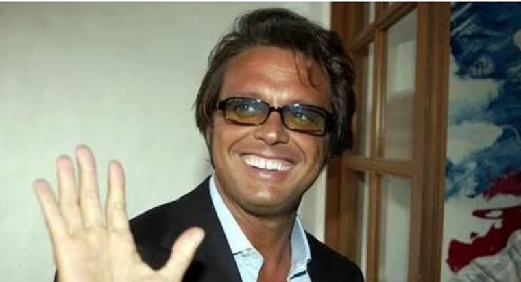 Luis Miguel, Tinnitus, enfermedad