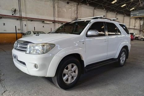 El usado del día: Toyota SW4 modelo 2011, ¡como nueva!