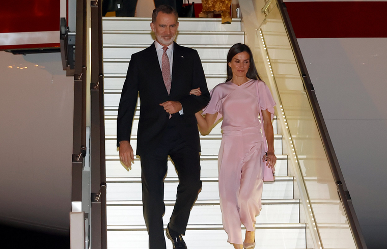 La reina Letizia siempre luce espléndida y radiante. Foto: Twitter @CasaReal