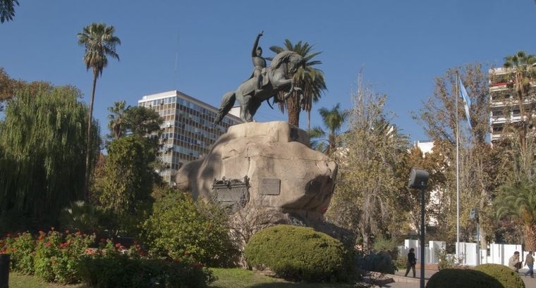 En esta provincia, San Martín está presente en cada calle, en cada esquina, en cada plaza. Foto: Municipalidad de Mendoza