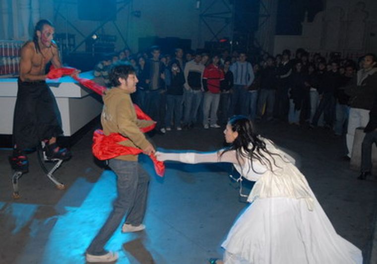 Cerca de 100 alumnos de tres colegios asistieron a la presentación. Foto: Marcelo Ruiz/ MDZ