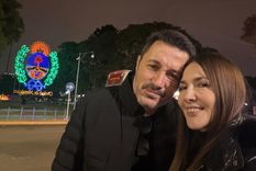 El político saludó a su pareja con palabras emotivas.