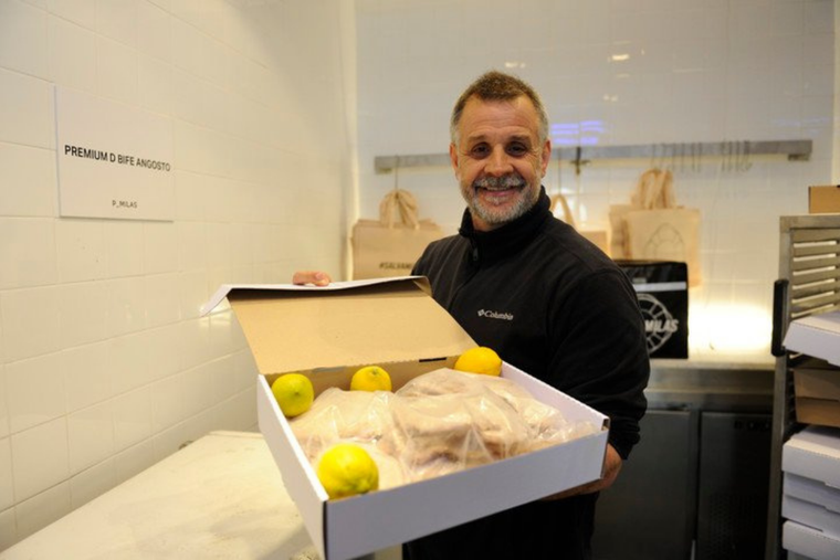 CHRISTIAN PETERSEN SE REINVENTÓ EN LA PANDEMIA HOY TIENE UN NEGOCIO MILLONARIO DE MILANESAS