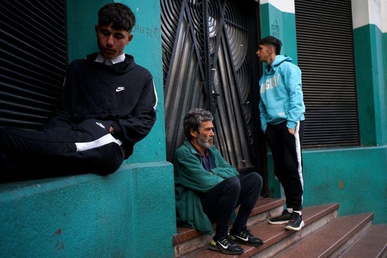 Los problemas de salud mental se profundizan entre las personas en situación de pobreza.