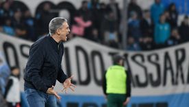 Racing no levanta y Vojvoda hizo autocrítica tras una nueva caída: lamentó las chances desperdiciadas y pidió unión para atravesar el complicado momento.