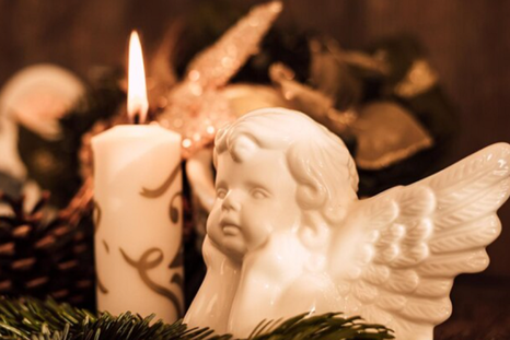 angel Su luz protege al mundo. Foto: Fuente: Freepik