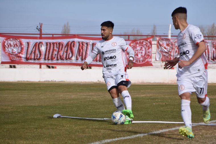 Huracán sigue sin ganar Foto: Prensa HLH / Archivo