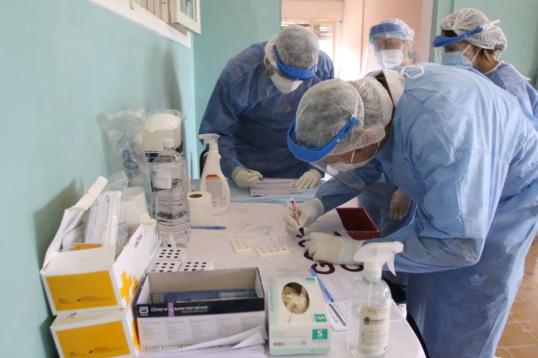 testeo COVID-19 Los testeos, en el municipio de Chascomús, sólo se realizarán los días lunes, miércoles y viernes únicamente en el horario de 14hs a 16hs. Foto: Maximiliano Ríos/MDZ