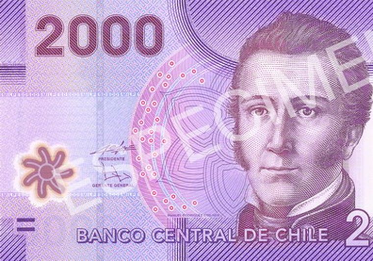 Este es el nuevo billete de $2.000 en Chile, uno 15 pesos argentinos. Foto: Banco Central de Chile