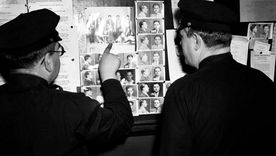 La mafia ha adquirido un lugar mítico en la cultura estadounidense. La mafia ha adquirido un lugar mítico en la cultura estadounidense.