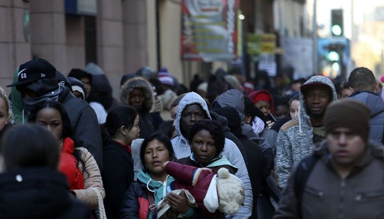Los extranjeros ilegales en Chile se cuentan por decenas de miles. Foto: Exante.