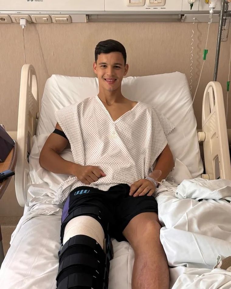 Valentín Carboni tendrá entre seis y ocho meses de recuperación. Valentín Carboni tendrá entre seis y ocho meses de recuperación. 