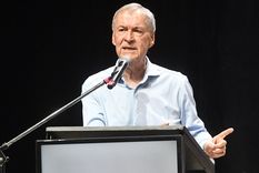 Juan Schiaretti se someterá a una intervención cardíaca el viernes.