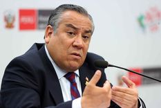 Gustavo Adrianzén, hablando en una rueda de prensa en Lima Foto: EFE