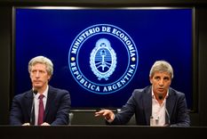 El ministro Luis Caputo y el titular del Banco Central, Santiago Bausili, definieron un sendero económico para 2026 que recoge el apoyo del sector bancario, aunque piden insistir con la acumulación de reservas.&nbsp;