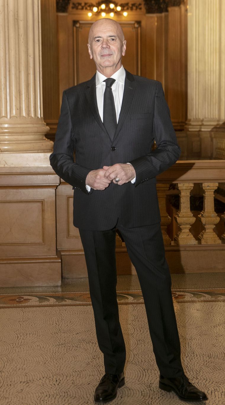 Echaron a Jorge Telerman del Teatro Colón