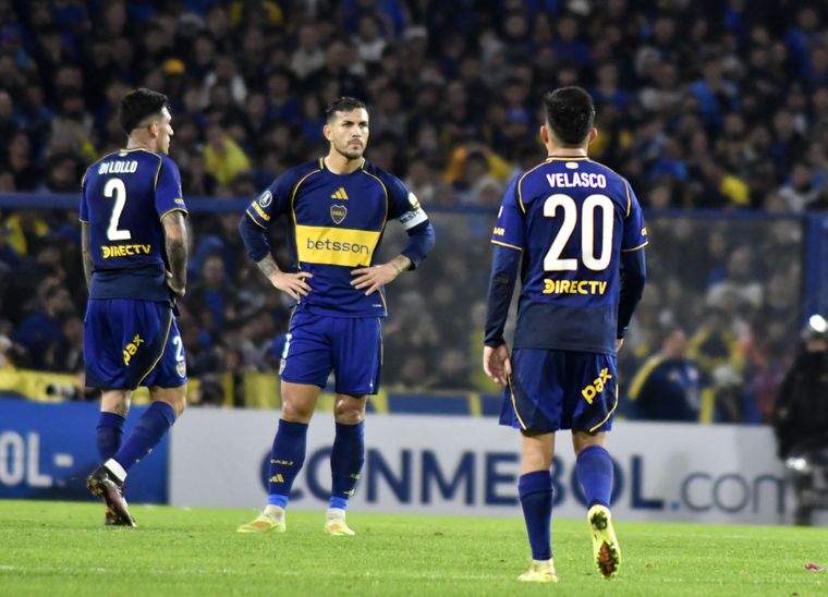 Boca perdió contra Universidad Católica en la Bombonera y quedó eliminado de la Copa Libertadores.