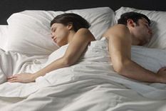 dormir poco y acostarse tarde predispone a engordar