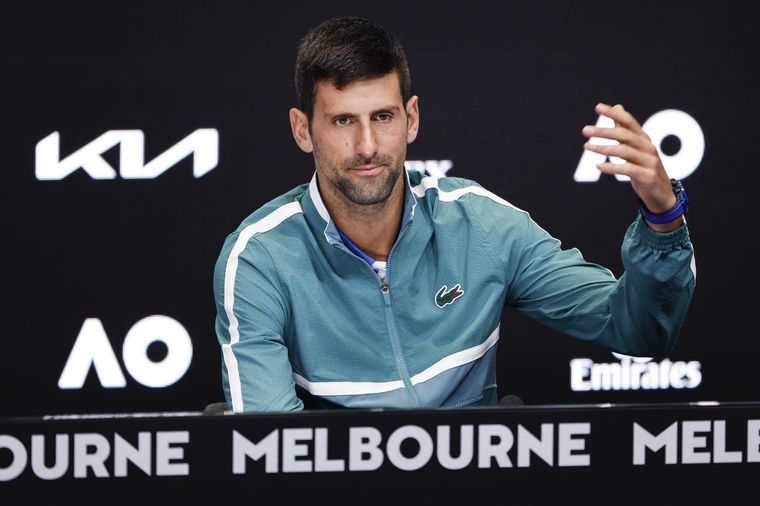 Novak Djokovic en conferencia de prensa en Australia. Foto: EFE