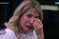Paloma fue una de las concursantes que no pudo evitar llorar al ver al nuevo integrante. Foto: Captura de pantalla Youtube Gran Hermano Argentina.