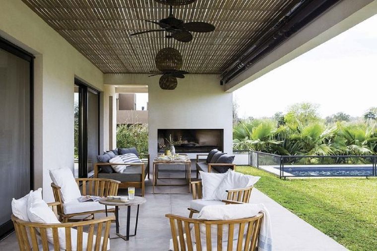 Con la llegada del clima agradable las galerías se convierten en un espacio fundamental de la casa. Foto: Instagram