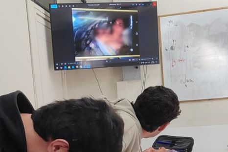 El hecho ocurrió el viernes durante un taller preuniversitario. La institución recibió la denuncia y la UNCuyo trabaja en medidas preventivas. El hecho ocurrió el viernes durante un taller preuniversitario. La institución recibió la denuncia y la UNCuyo trabaja en medidas preventivas.