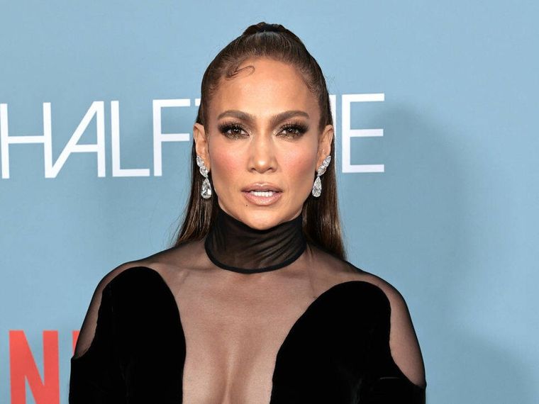 Foto: https://www.vanitatis.elconfidencial.com/estilo/moda/2022-06-09/jennifer-lopez-documental-halftime-tribeca_3439274/