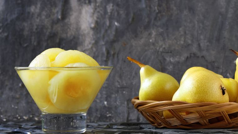 Receta de peras en almíbar suaves y dulces