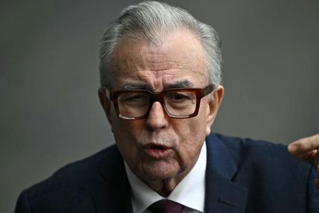 El gobernador de Sinaloa figuran entre los nueve funcionarios y exfuncionarios mexicanos acusados por EE.UU. de complicidad con el narcotráfico. El gobernador de Sinaloa figuran entre los nueve funcionarios y exfuncionarios mexicanos acusados por EE.UU. de complicidad con el narcotráfico.