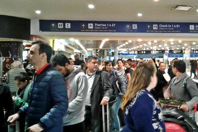 MDZol | En el último tiempo se instaló la idea que la única salida de Argentina es Ezeiza. Foto: Gentileza: Directorio de micros.