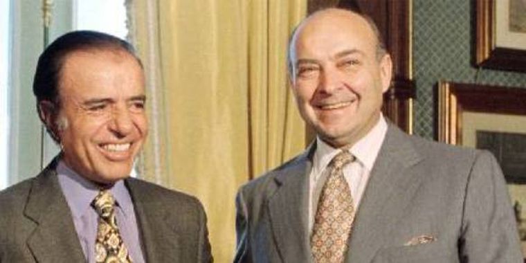 Menem y Cavallo llevaron adelante un plan económico que hoy es objeto de críticas Foto: Web