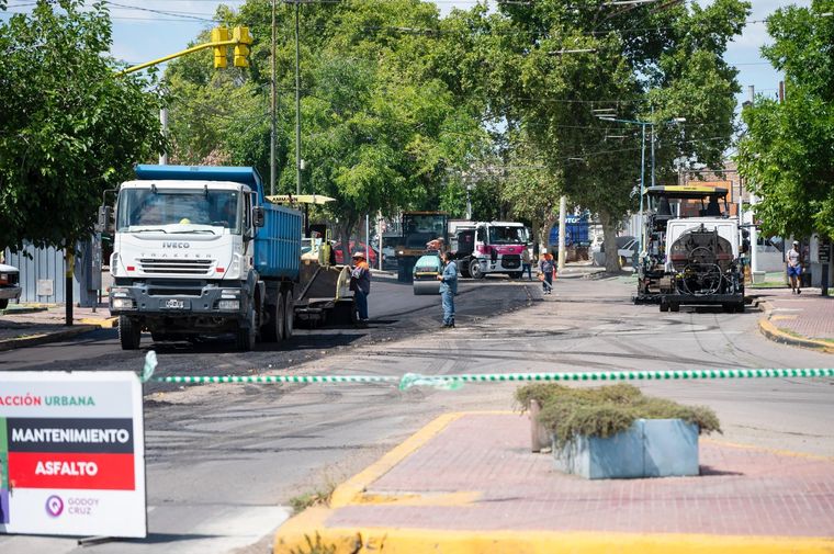 Asfaltado, demarcación y desrame forman parte de las obras que obligan a modificar recorridos en el Puente Olive.