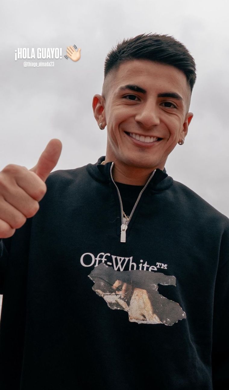 Thiago Almada. La moda se coló en la concentración de la Albiceleste. Thiago Almada. La moda se coló en la concentración de la Albiceleste.