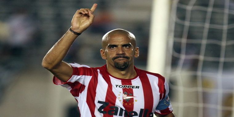 Sensini confirmó el regreso de Verón para el partido ante Lanús. Foto: NA